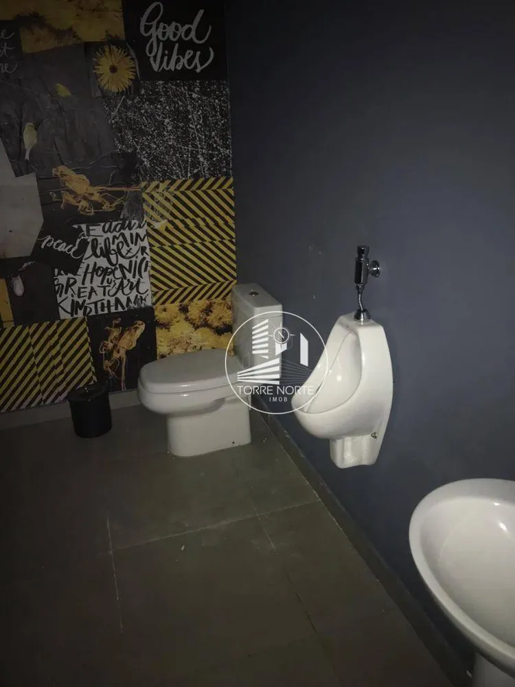 Sobrado, 5 quartos, 180 m² - Foto 2