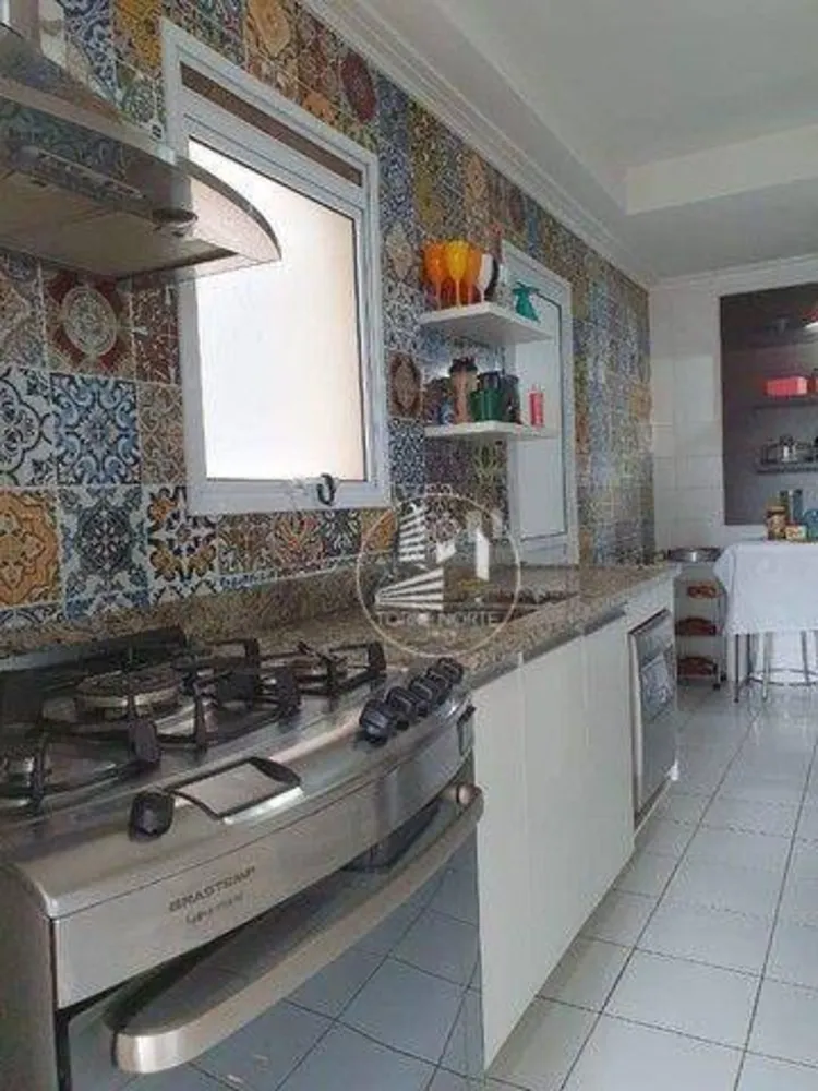 Apartamento, 3 quartos, 136 m² - Foto 2