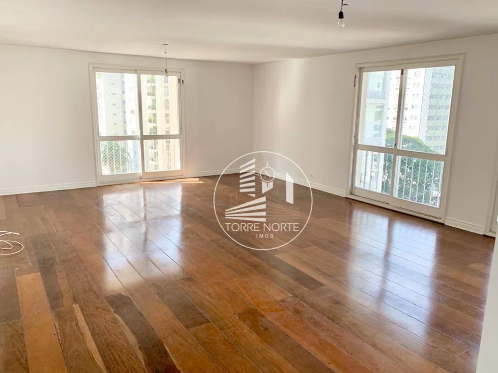 Apartamento, 4 quartos, 241 m² - Foto 1