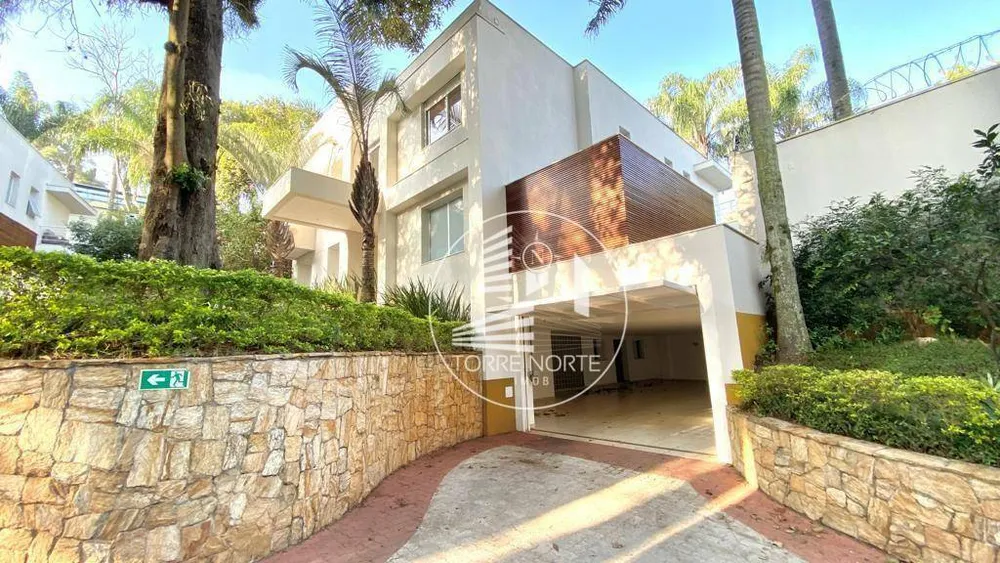 Sobrado, 4 quartos, 640 m² - Foto 1