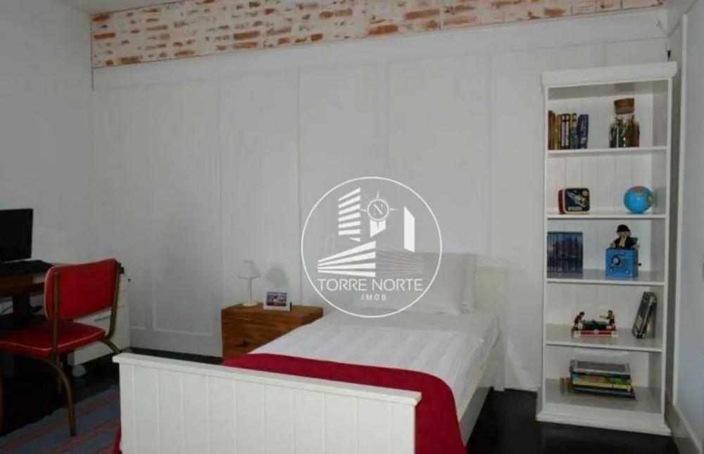 Apartamento, 4 quartos, 195 m² - Foto 2