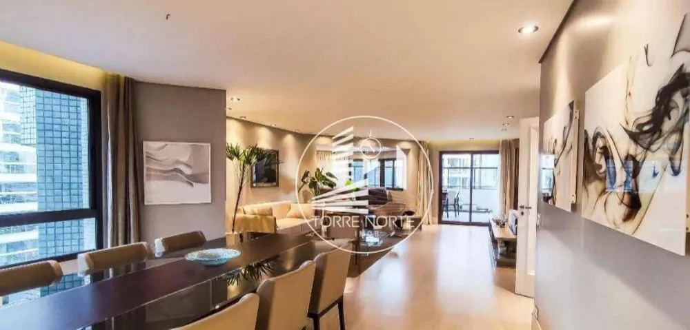 Apartamento, 3 quartos, 250 m² - Foto 1