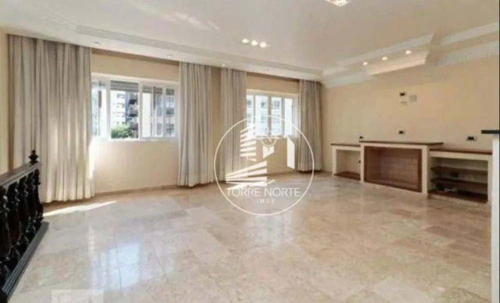 Apartamento, 3 quartos, 210 m² - Foto 1