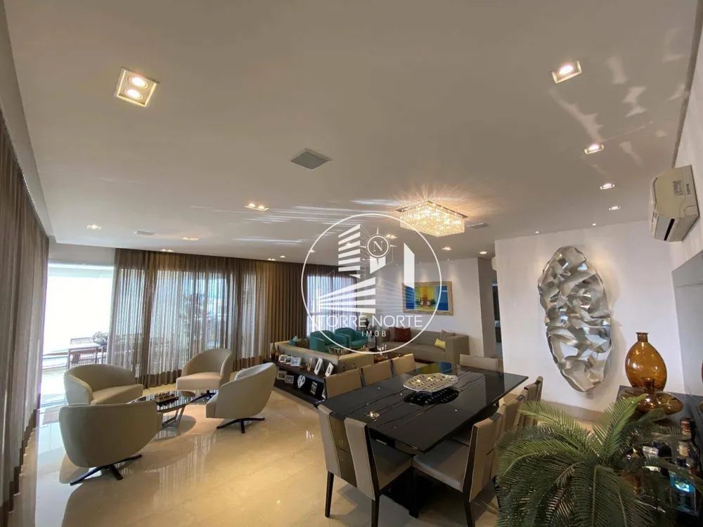 Apartamento, 3 quartos, 297 m² - Foto 1