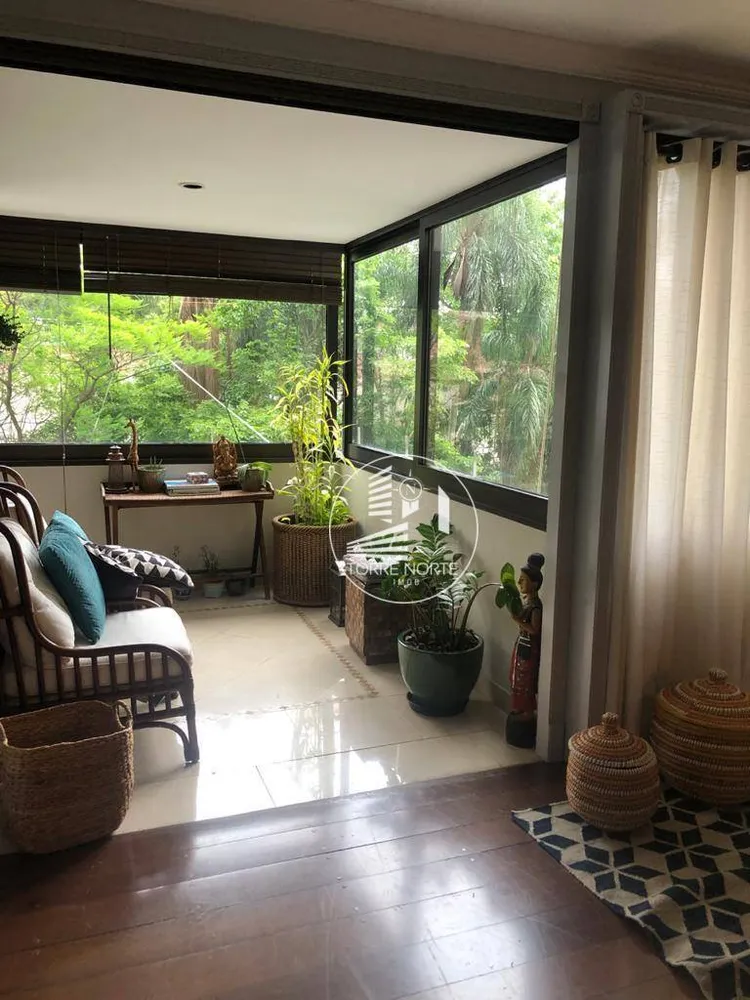 Apartamento, 3 quartos, 185 m² - Foto 3