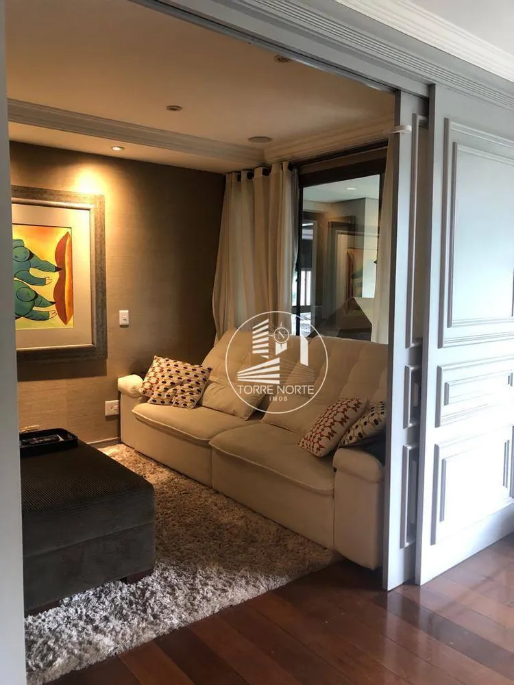 Apartamento, 3 quartos, 185 m² - Foto 1