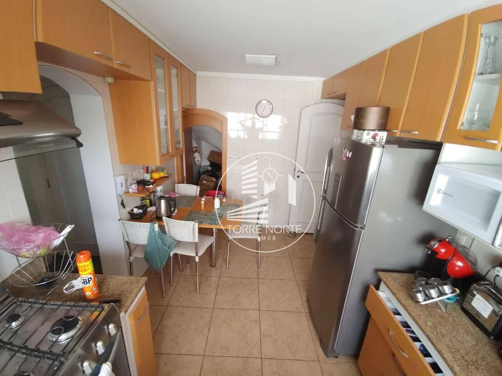 Cobertura, 3 quartos, 270 m² - Foto 7