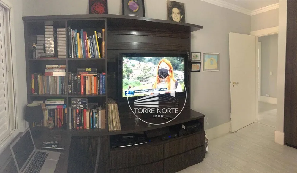 Apartamento, 4 quartos, 200 m² - Foto 4