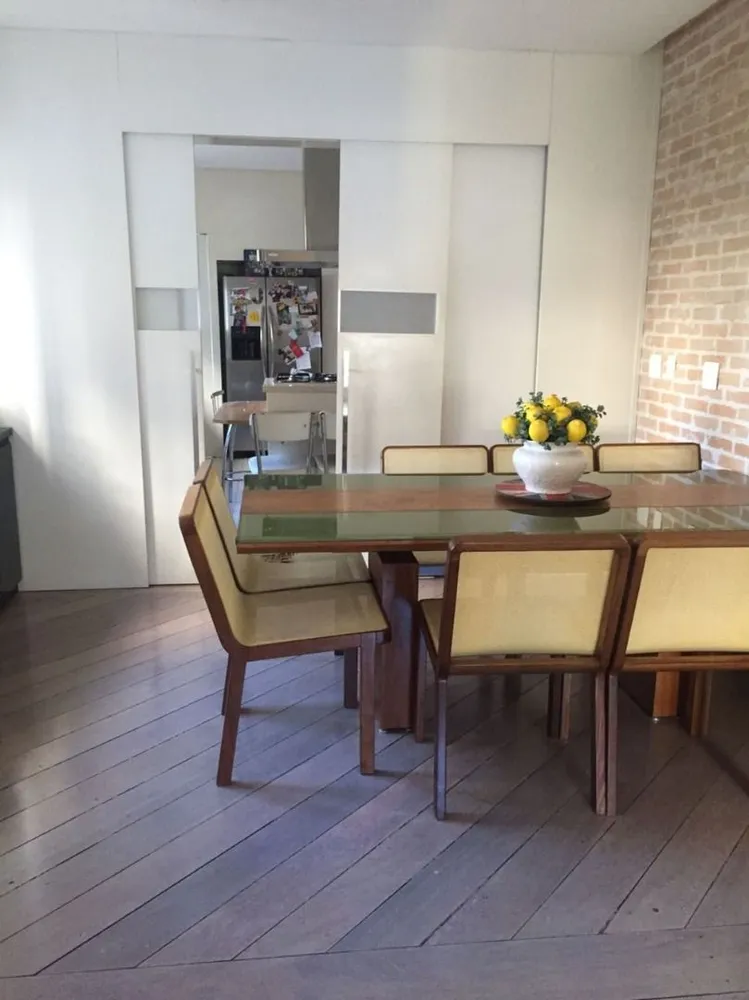 Apartamento, 4 quartos, 245 m² - Foto 1