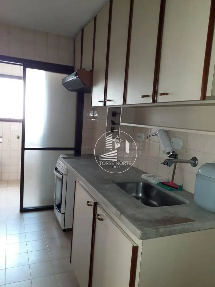 Apartamento, 3 quartos, 105 m² - Foto 2