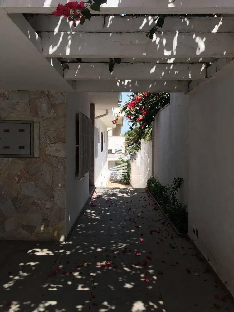 Casa, 3 quartos, 292 m² - Foto 2