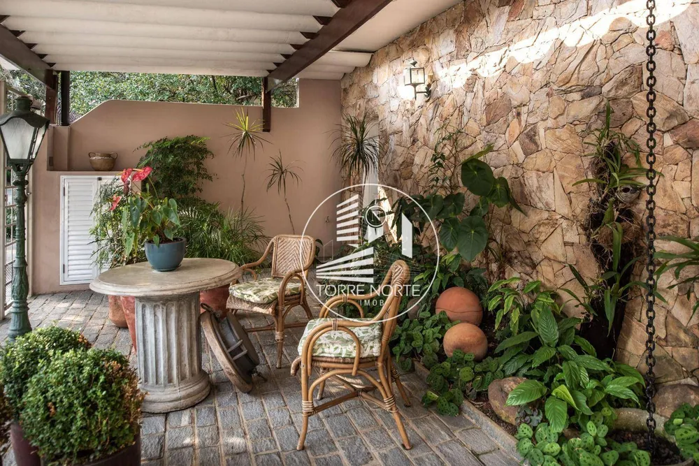 Casa, 3 quartos, 203 m² - Foto 4