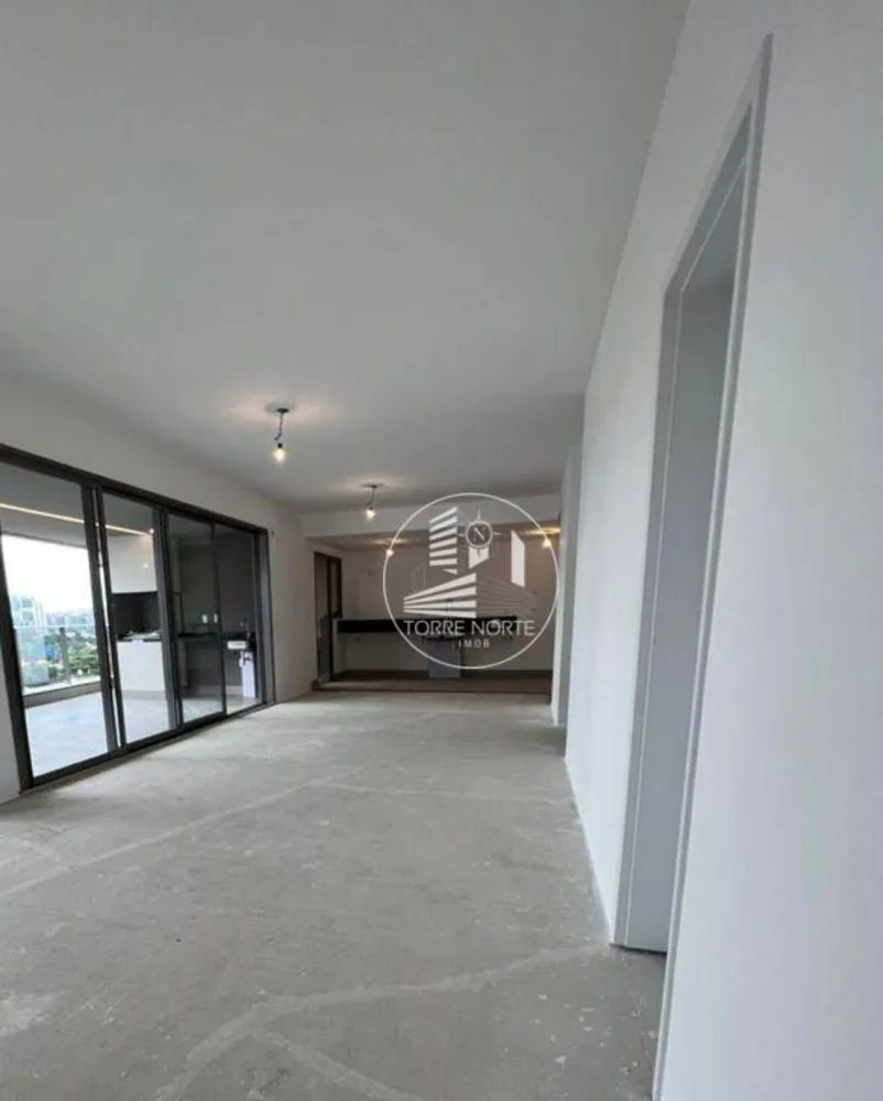 Apartamento, 3 quartos, 131 m² - Foto 1