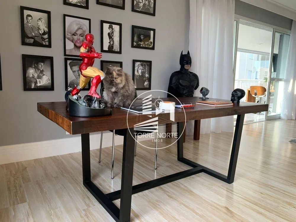 Apartamento, 4 quartos, 235 m² - Foto 4