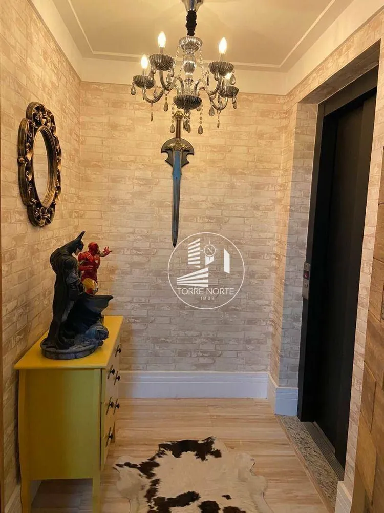 Apartamento, 4 quartos, 235 m² - Foto 2