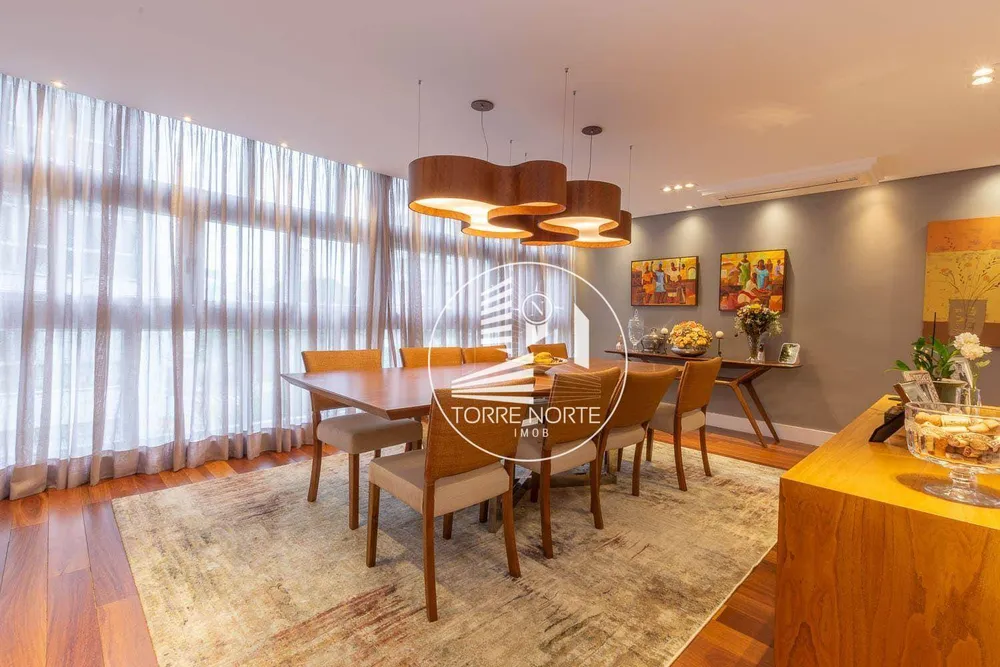 Apartamento, 3 quartos, 260 m² - Foto 3