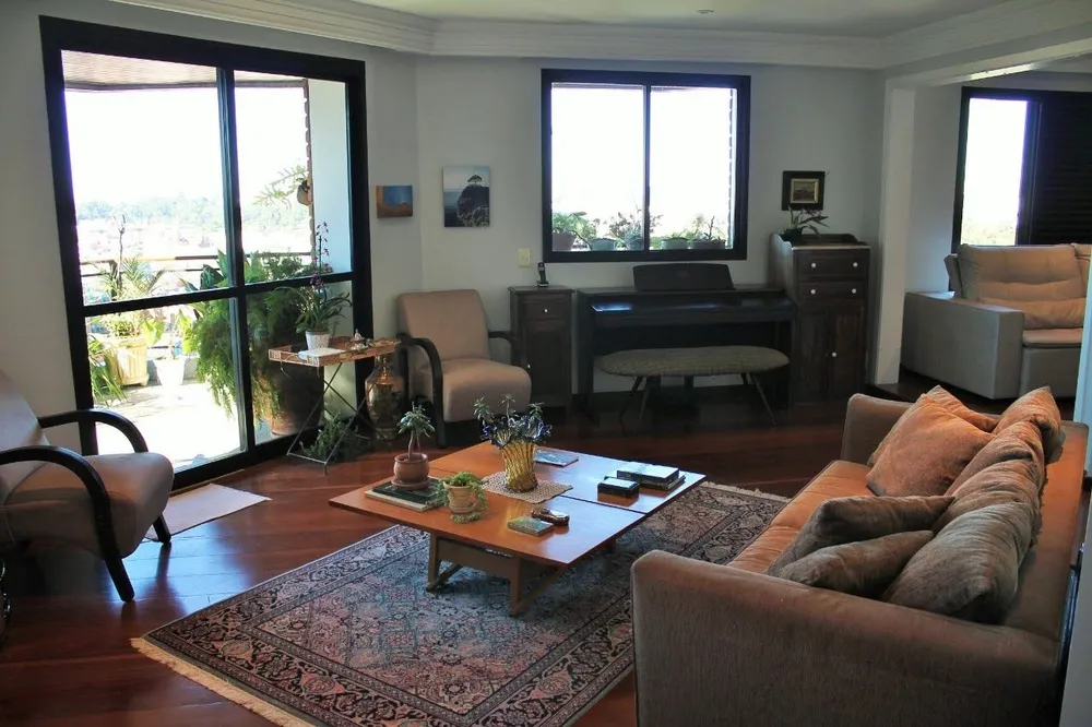 Apartamento, 4 quartos, 200 m² - Foto 1