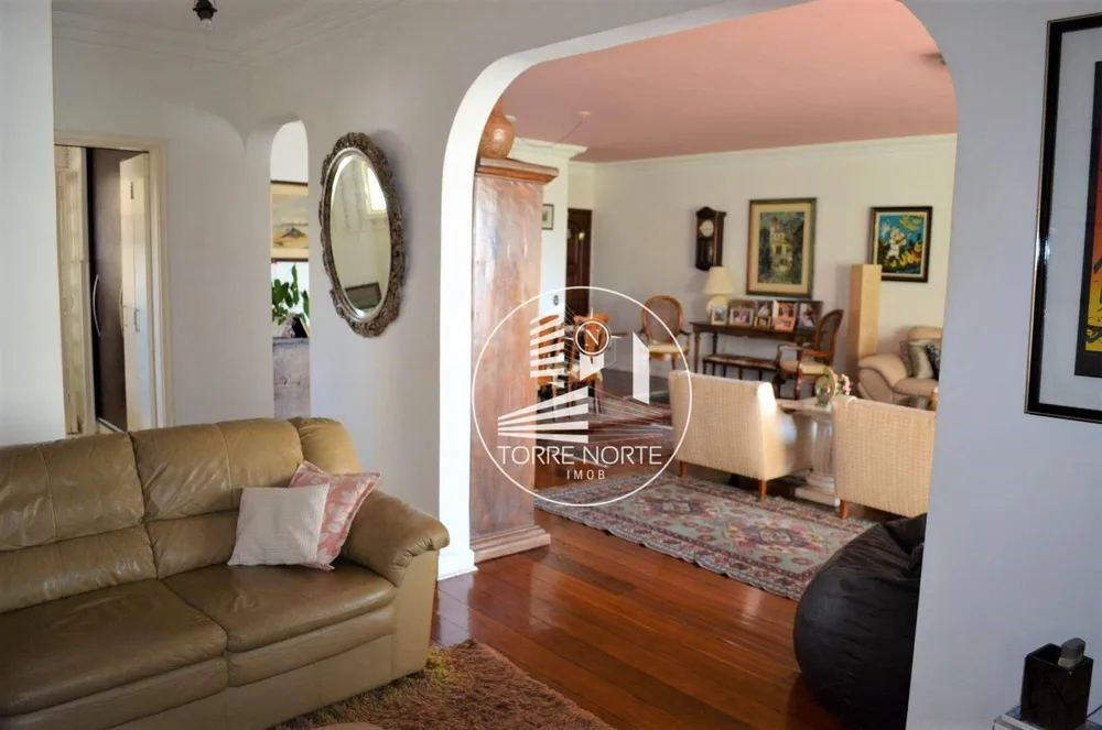 Apartamento, 3 quartos, 210 m² - Foto 4