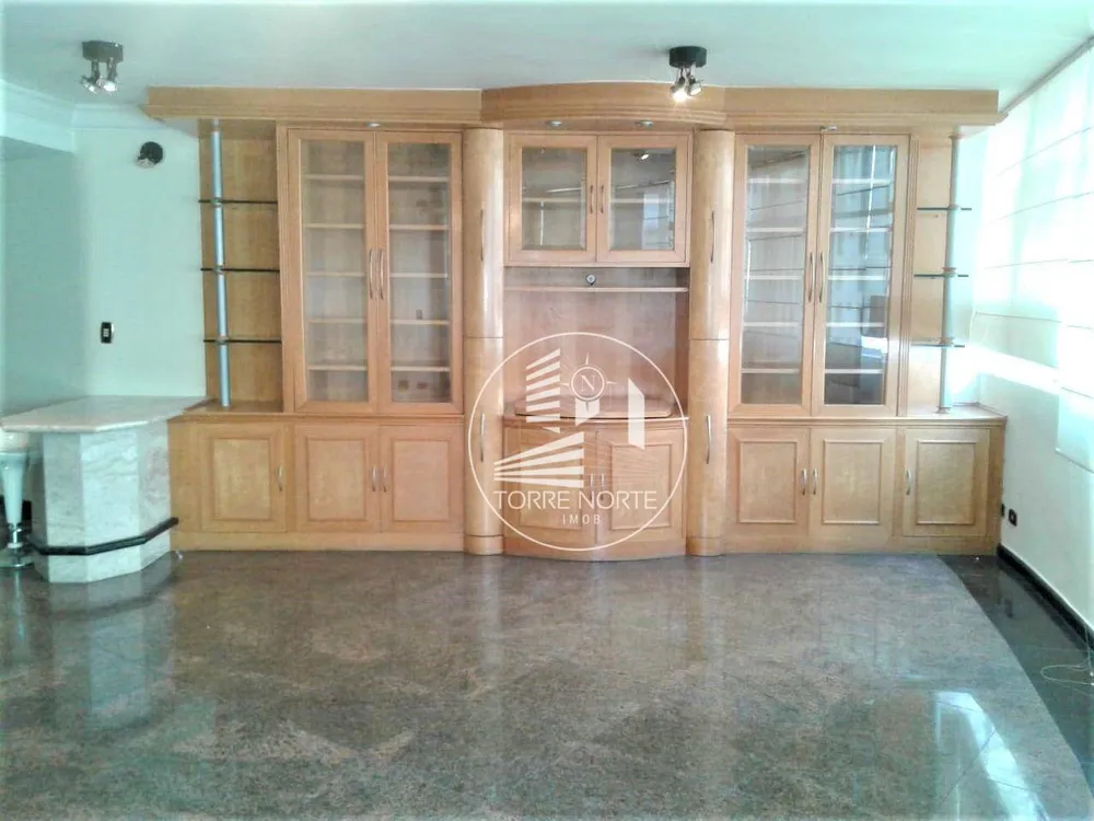 Apartamento, 3 quartos, 177 m² - Foto 2