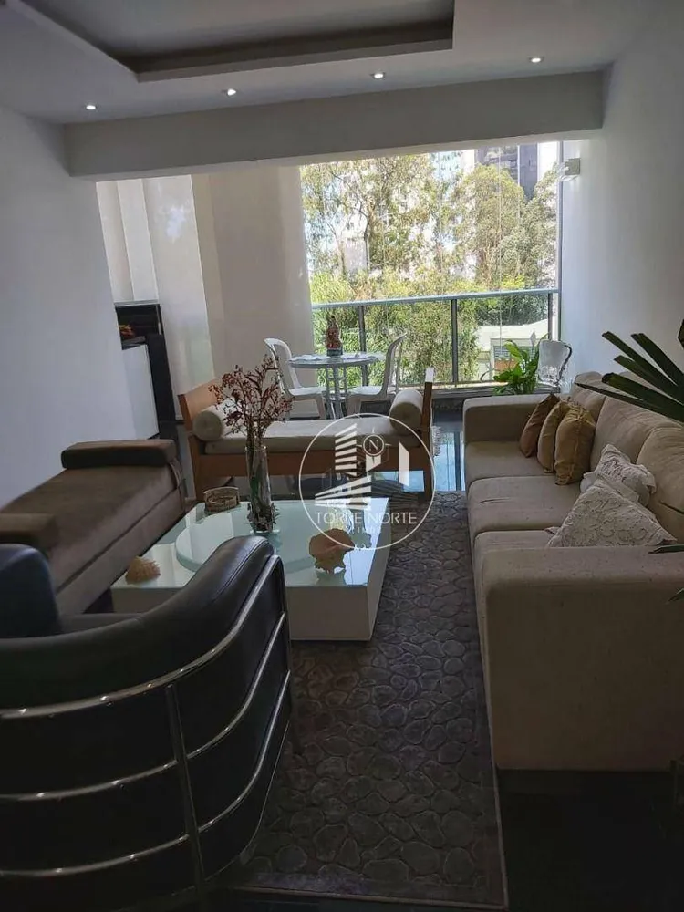 Apartamento, 3 quartos, 130 m² - Foto 1