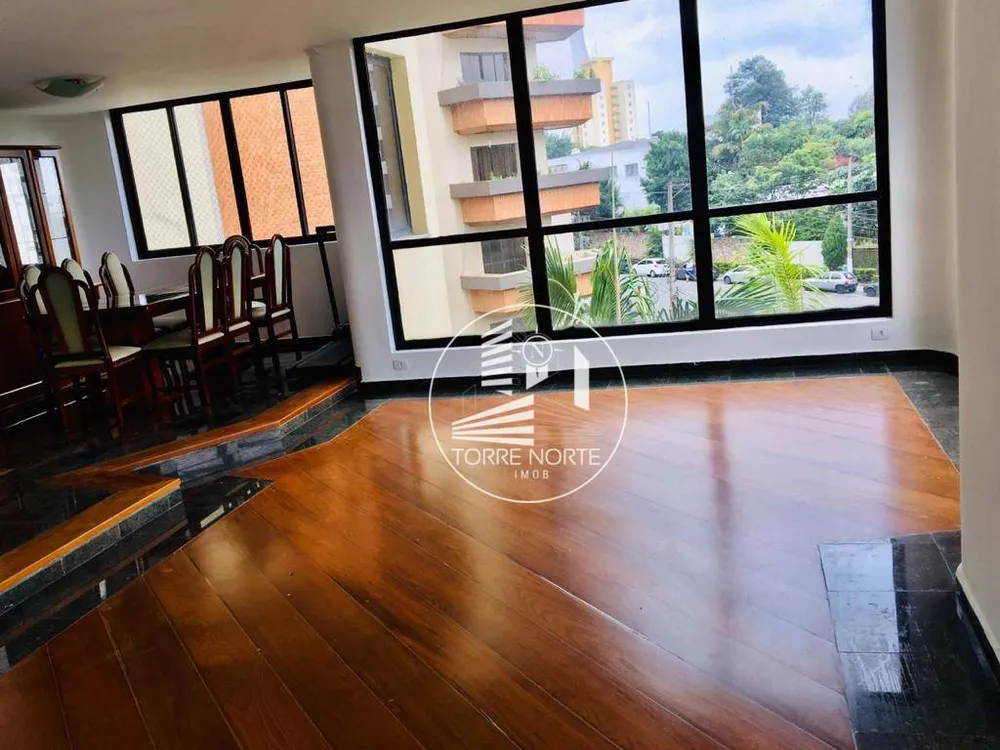 Apartamento, 4 quartos, 220 m² - Foto 2