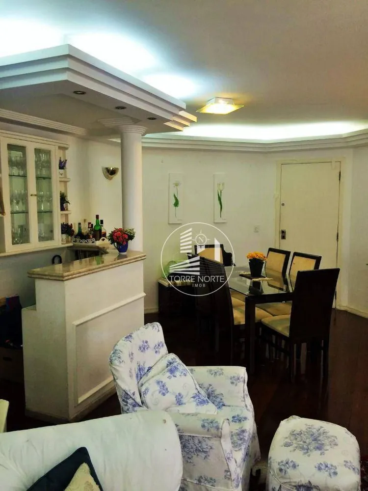 Apartamento, 3 quartos, 120 m² - Foto 2