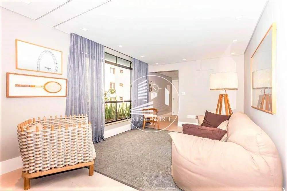 Apartamento, 3 quartos, 178 m² - Foto 1