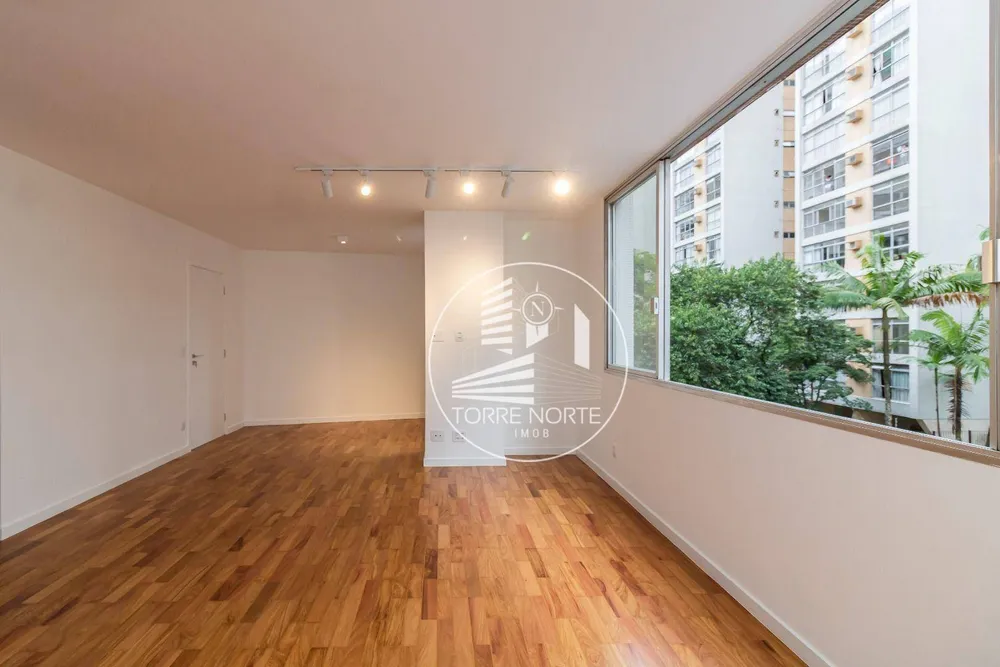 Apartamento, 3 quartos, 129 m² - Foto 2
