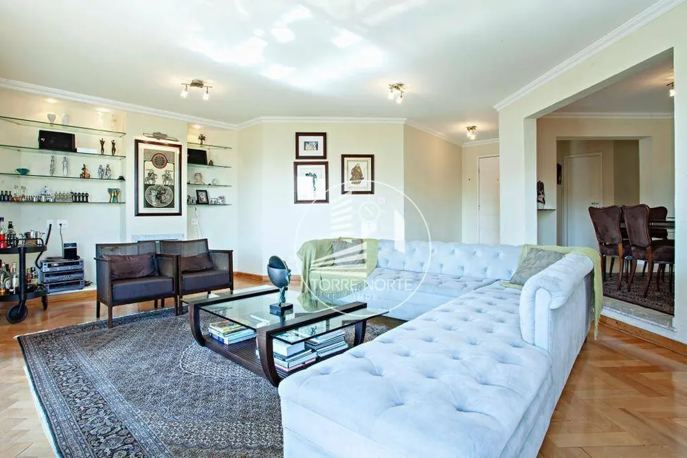 Apartamento, 4 quartos, 247 m² - Foto 1