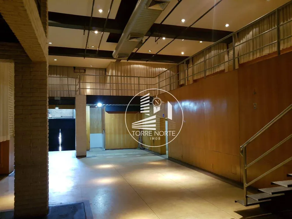 Prédio Inteiro, 1600 m² - Foto 1