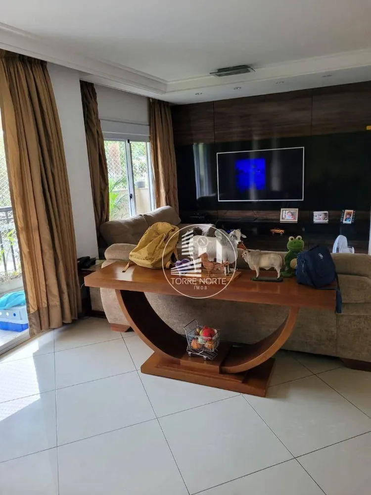 Apartamento, 3 quartos, 155 m² - Foto 2