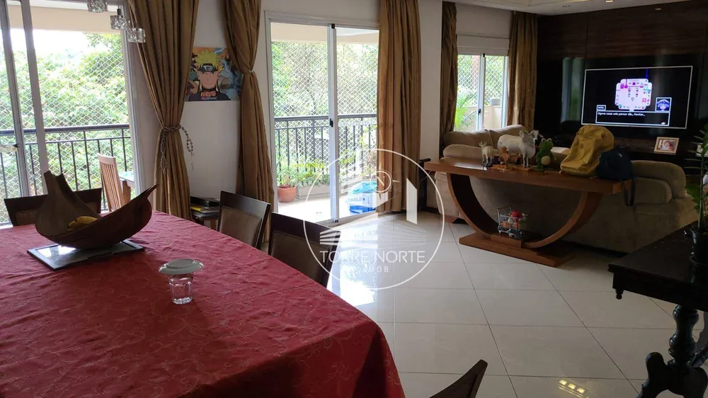 Apartamento, 3 quartos, 155 m² - Foto 1