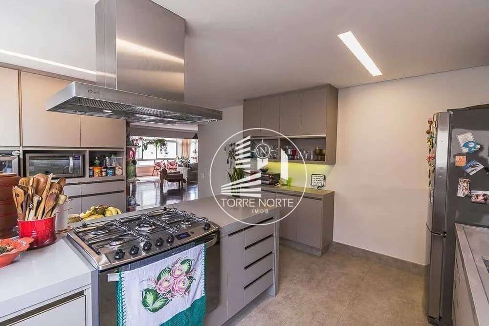 Apartamento, 4 quartos, 215 m² - Foto 4