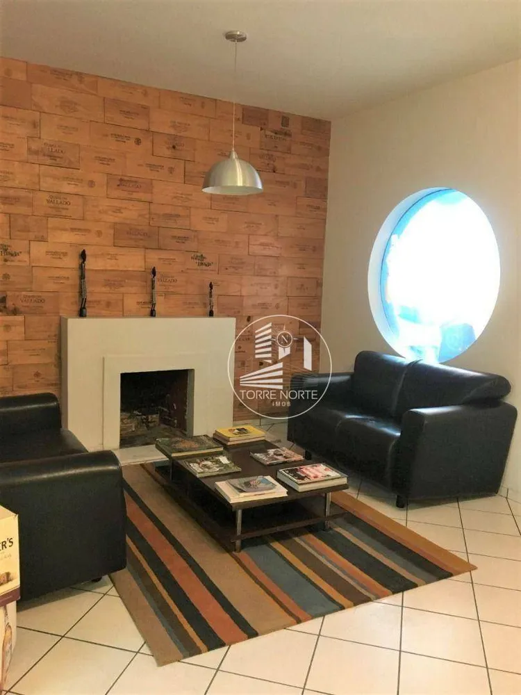 Casa, 210 m² - Foto 1