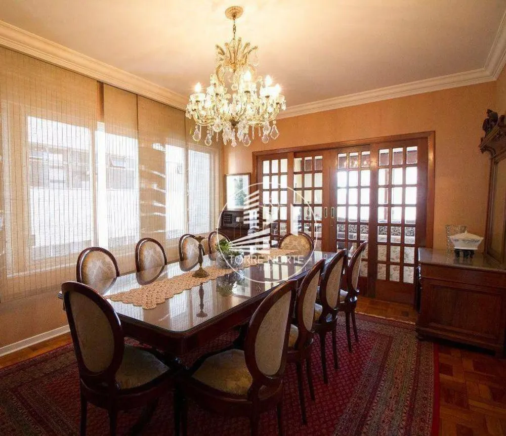 Apartamento, 3 quartos, 214 m² - Foto 1