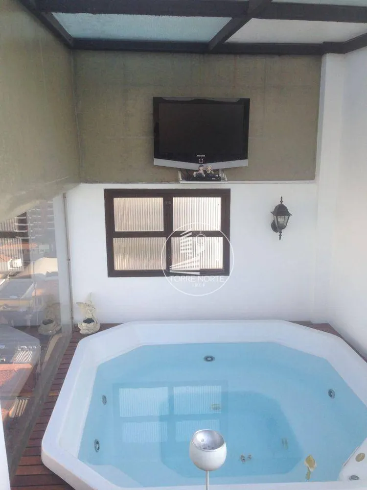 Cobertura, 5 quartos, 446 m² - Foto 4