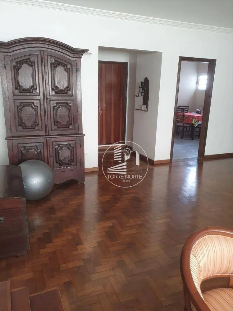 Apartamento, 3 quartos, 220 m² - Foto 4