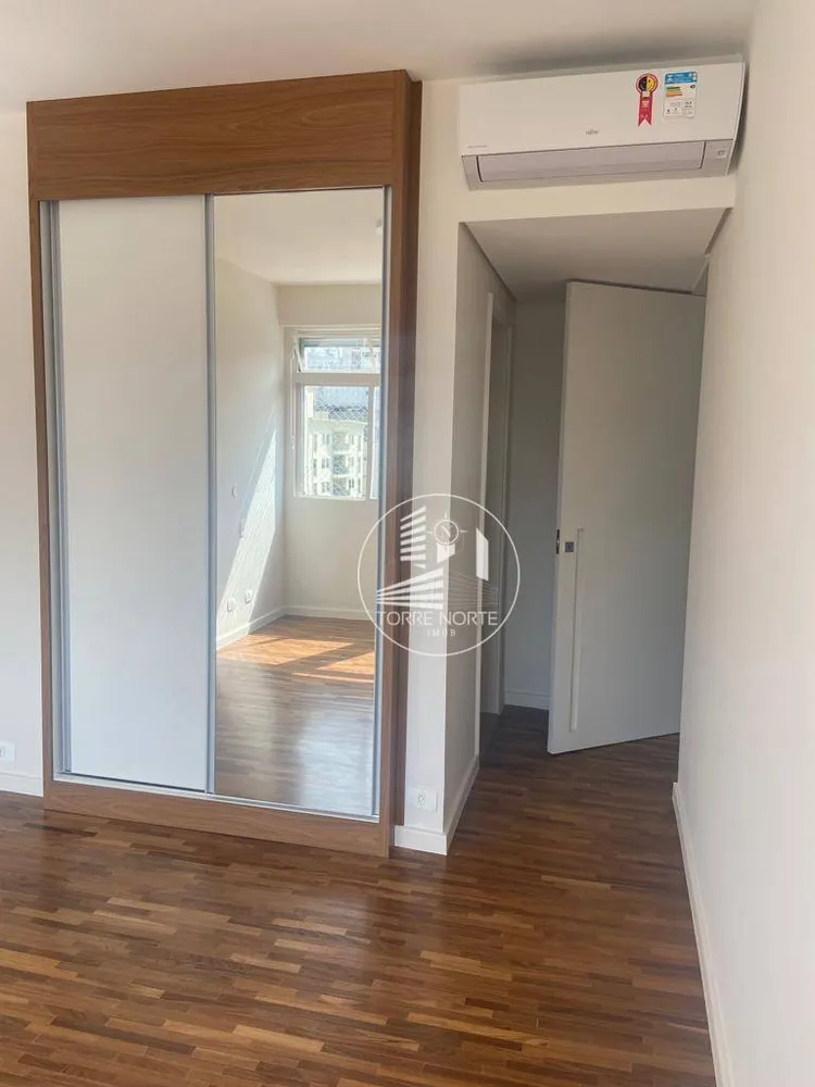 Apartamento, 3 quartos, 163 m² - Foto 4