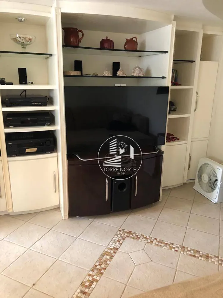 Cobertura, 4 quartos, 340 m² - Foto 2
