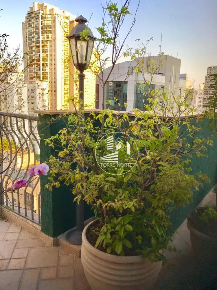 Cobertura, 4 quartos, 340 m² - Foto 1