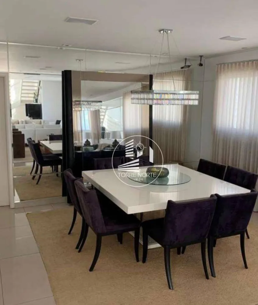 Cobertura, 3 quartos, 304 m² - Foto 3