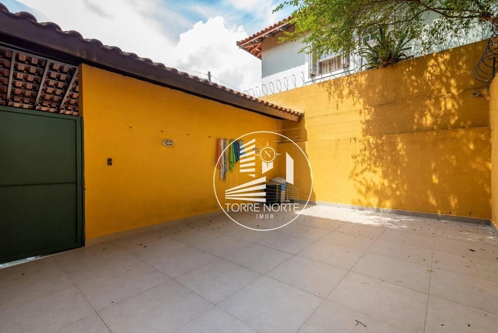 Casa, 4 quartos, 300 m² - Foto 3