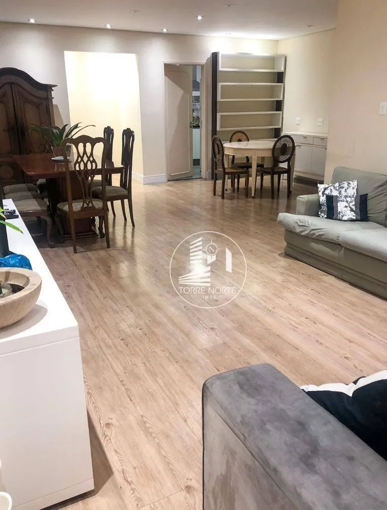 Apartamento, 3 quartos, 218 m² - Foto 3
