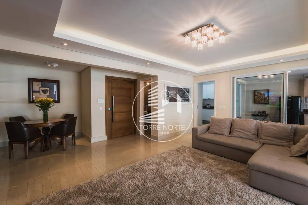 Apartamento, 3 quartos, 178 m² - Foto 2