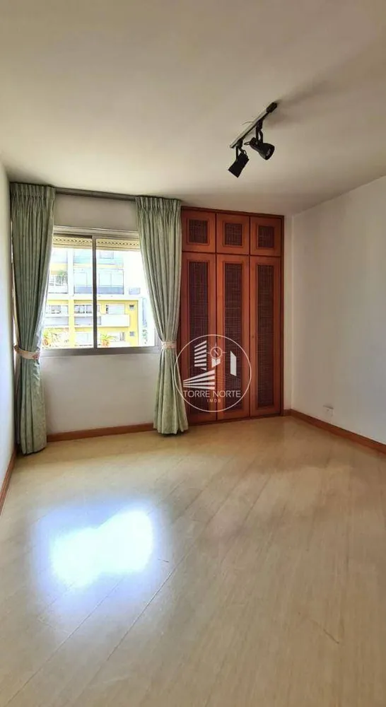 Apartamento, 3 quartos, 208 m² - Foto 3