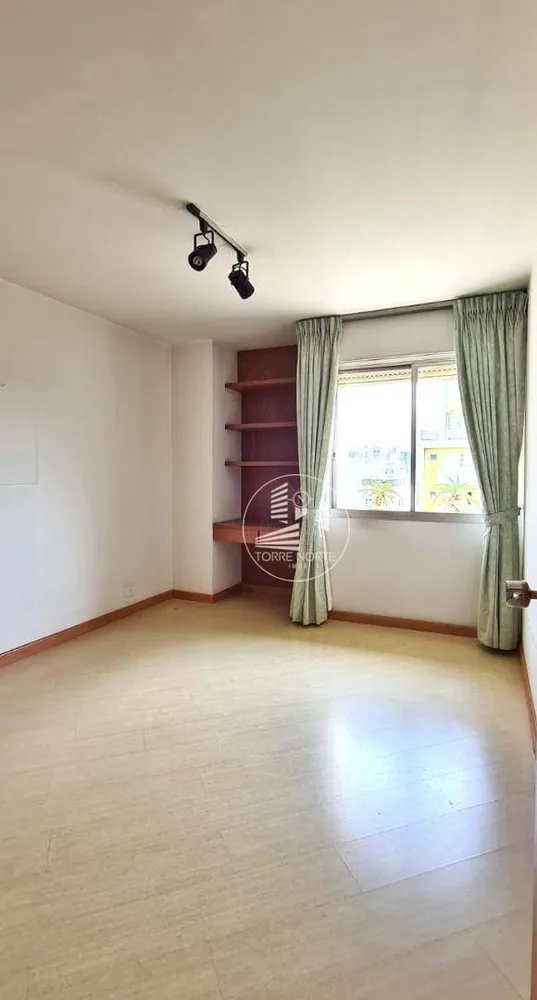 Apartamento, 3 quartos, 208 m² - Foto 4
