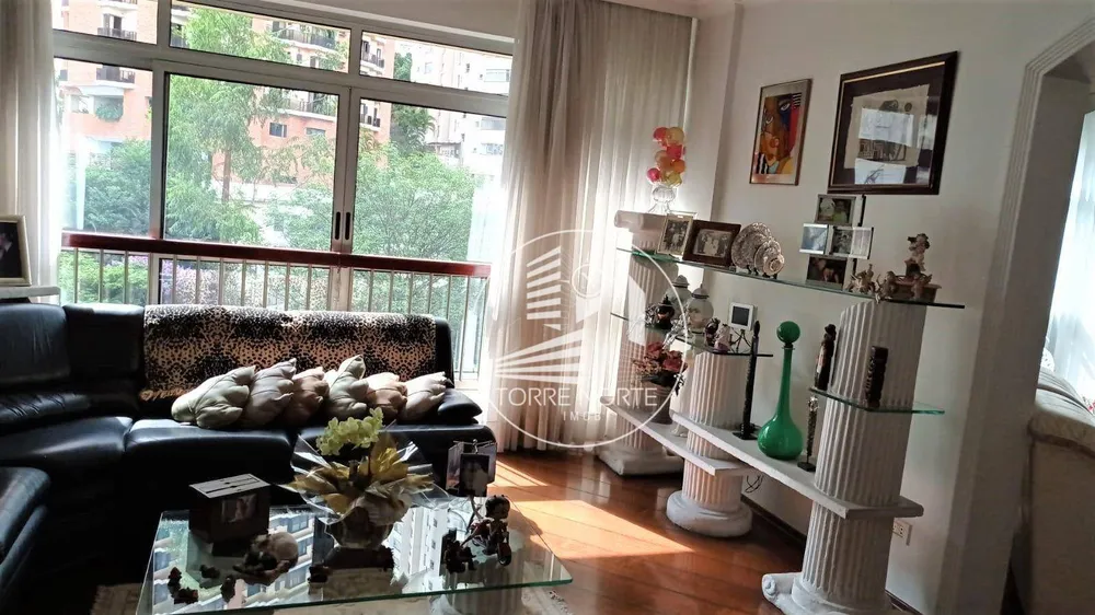 Apartamento, 3 quartos, 273 m² - Foto 1