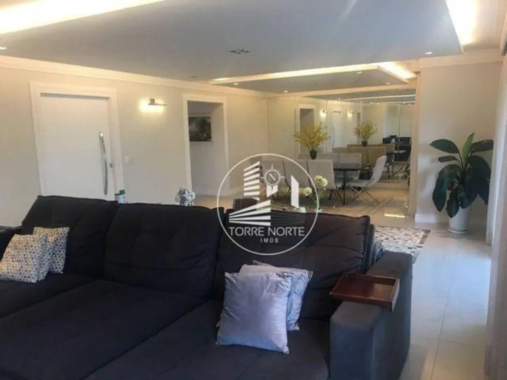 Apartamento, 4 quartos, 233 m² - Foto 2