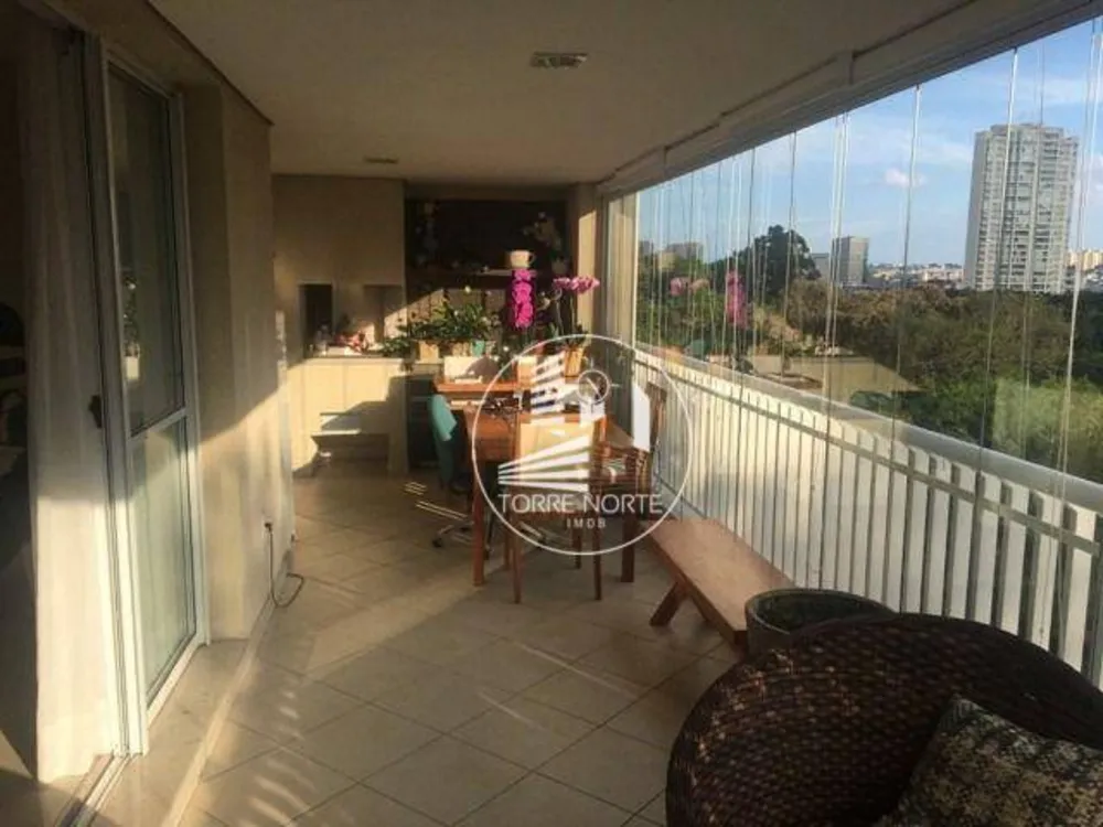 Apartamento, 4 quartos, 233 m² - Foto 1
