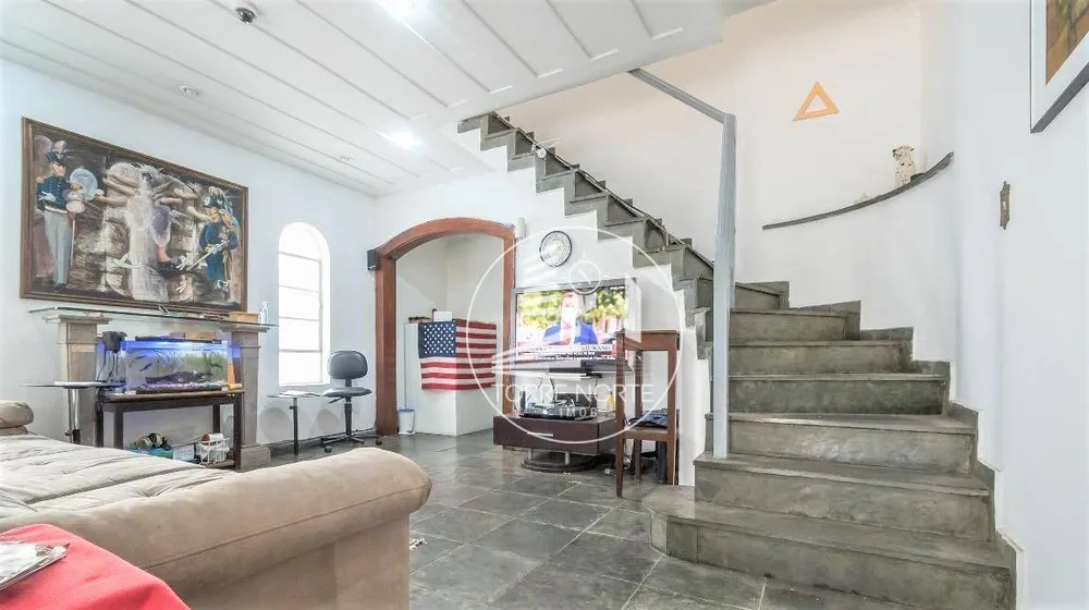 Casa, 3 quartos, 250 m² - Foto 3